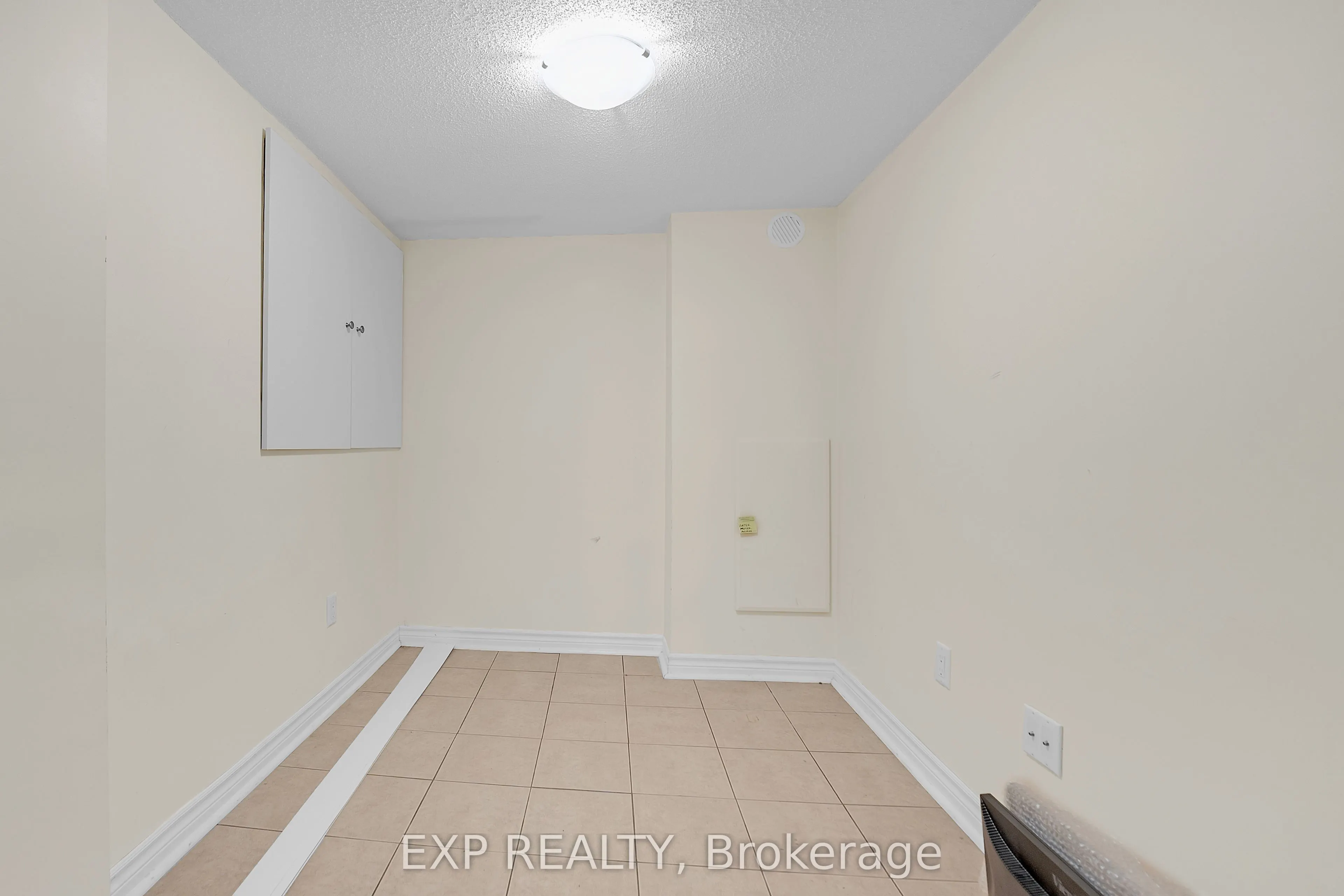 212 Shadow Place