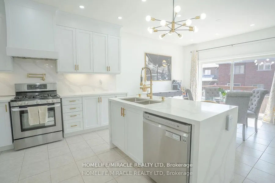 288 Pimlico Drive