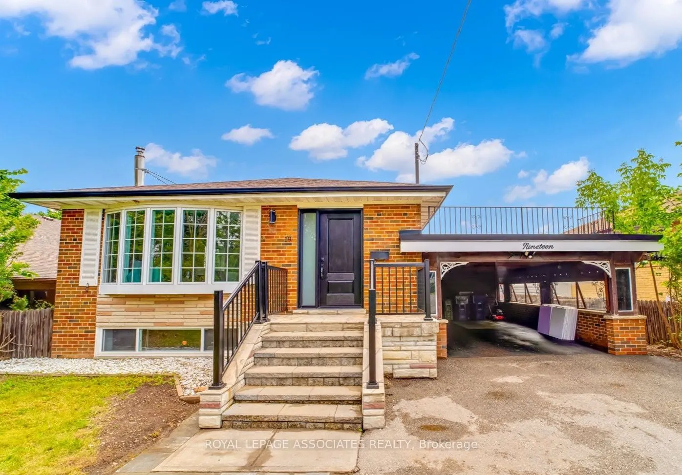 19 Stephenfrank Road