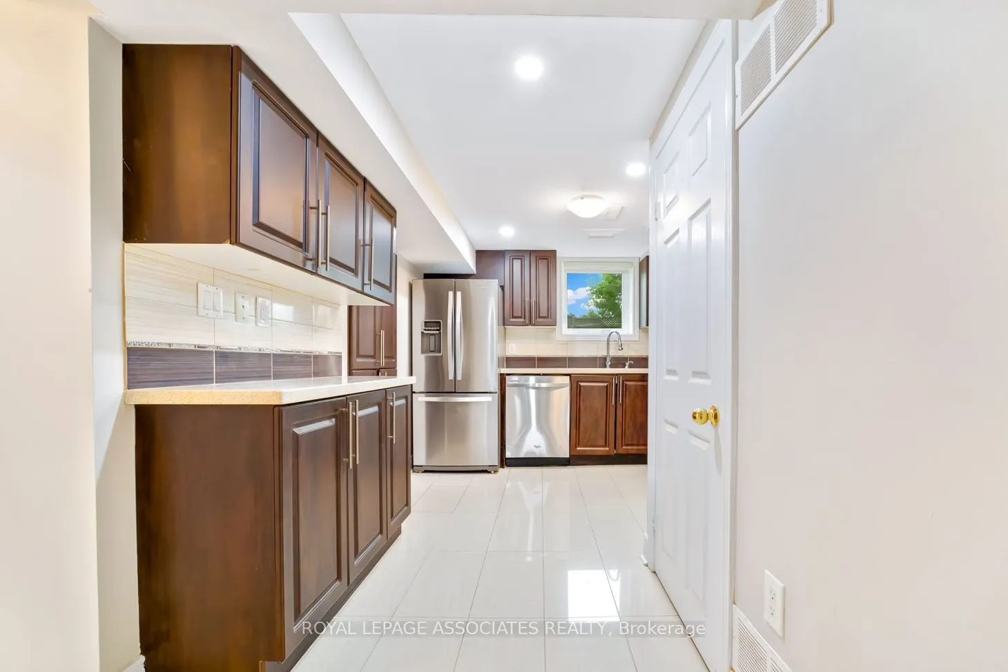 19 Stephenfrank Road