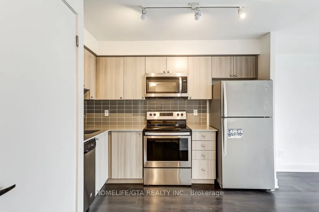 1255 Bayly Street, #2001