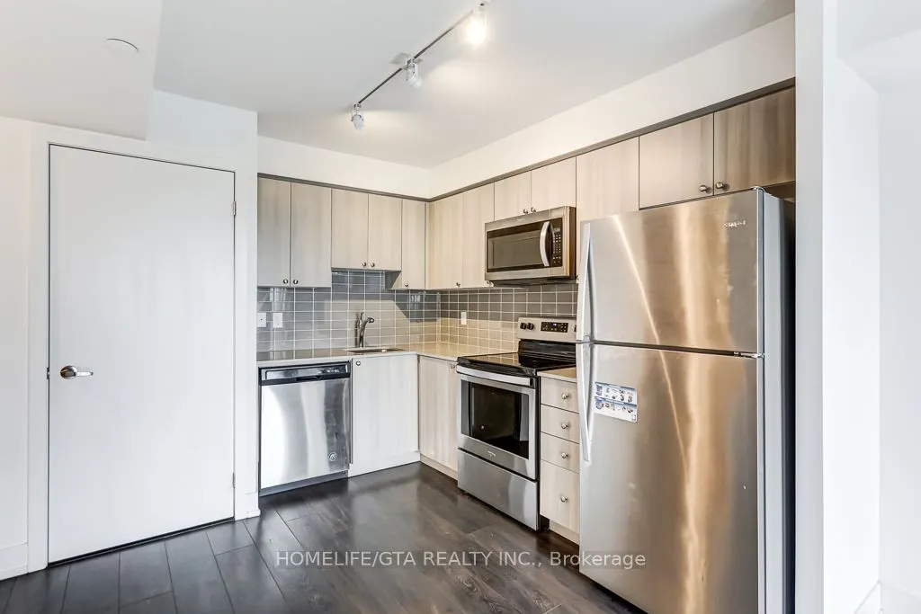 1255 Bayly Street, #2001