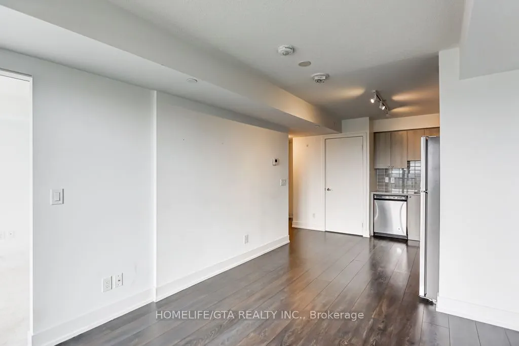 1255 Bayly Street, #2001