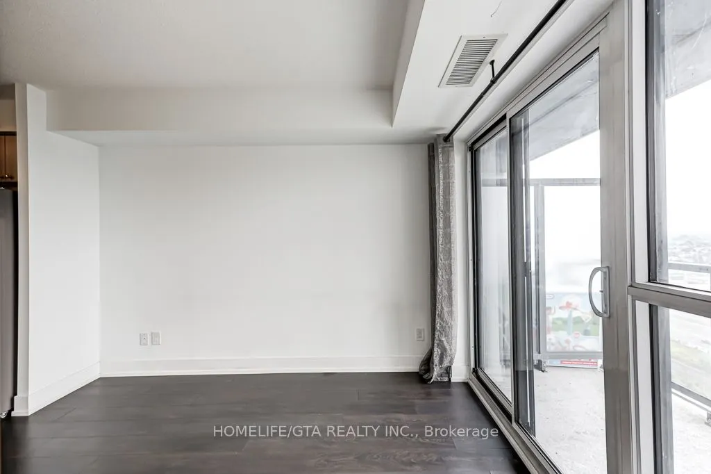1255 Bayly Street, #2001