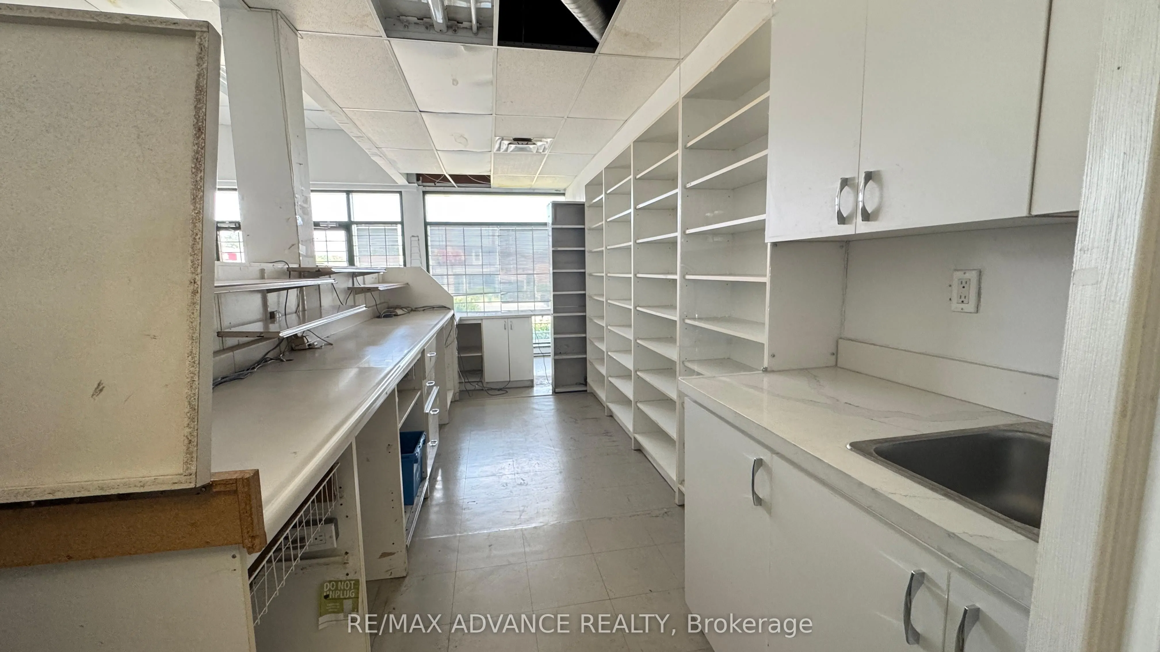 4245 Sheppard Avenue E, #01