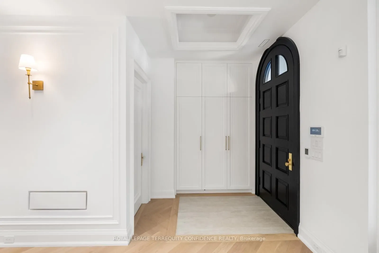 9 Blong Avenue