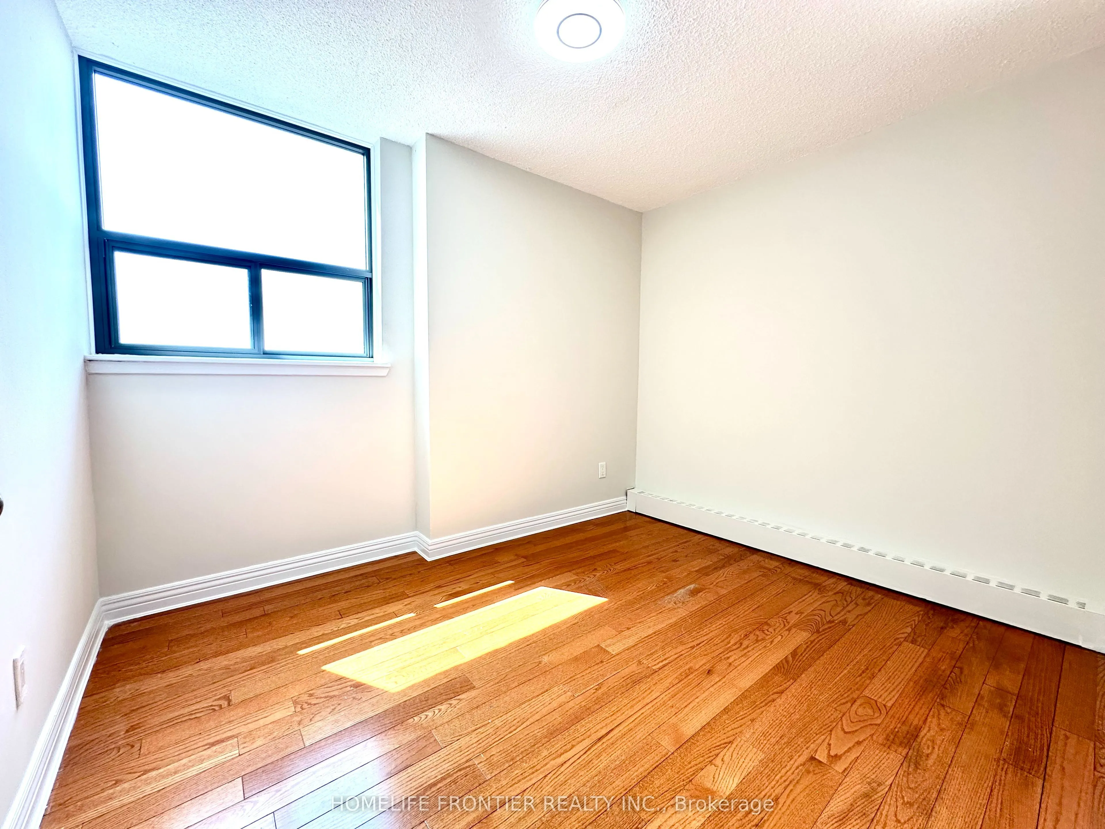 100 Wingarden Court, #1915