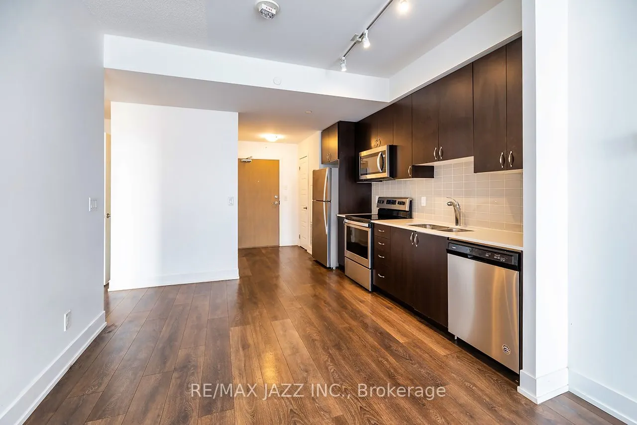 1255 Bayly Street, #2403