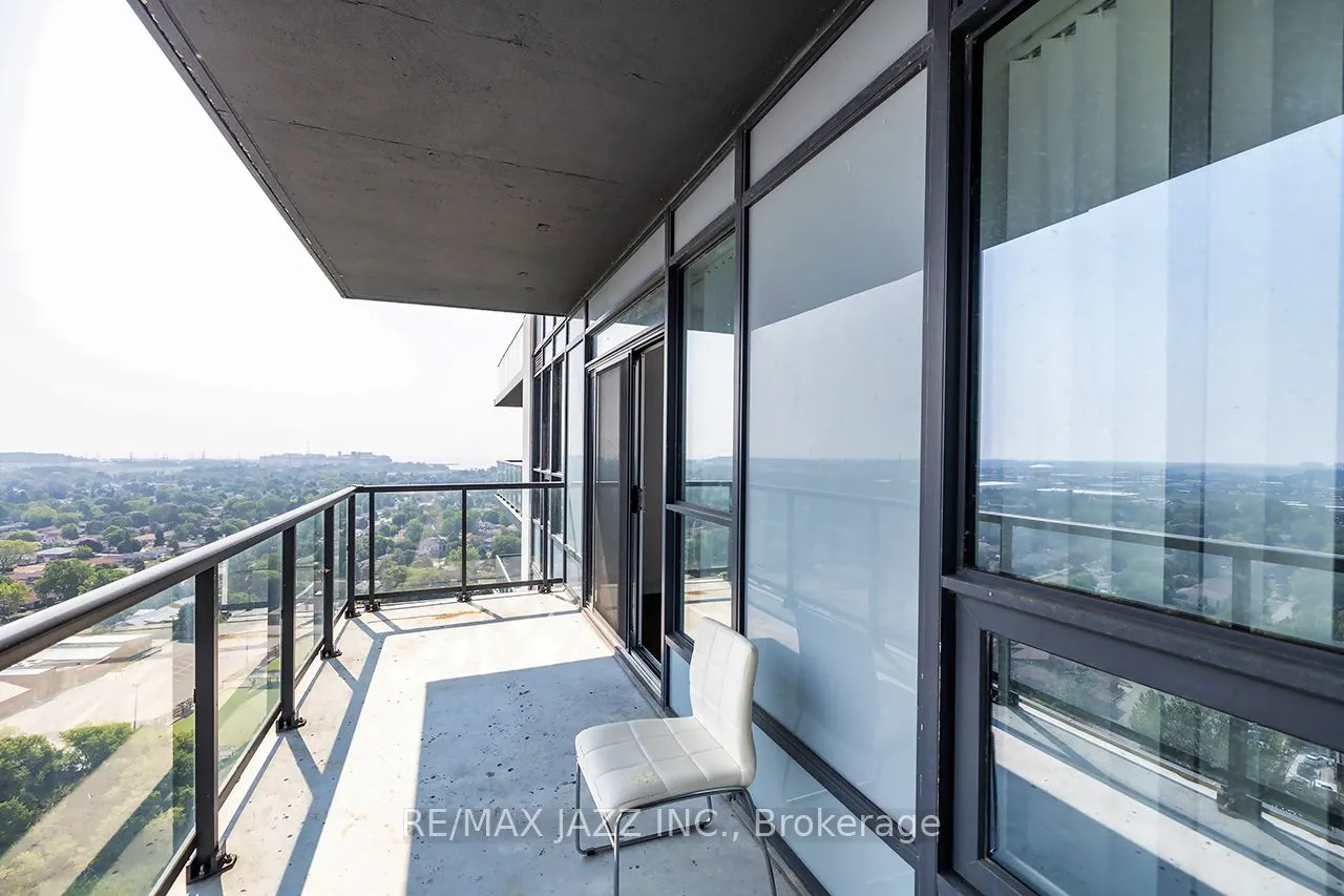 1255 Bayly Street, #2403