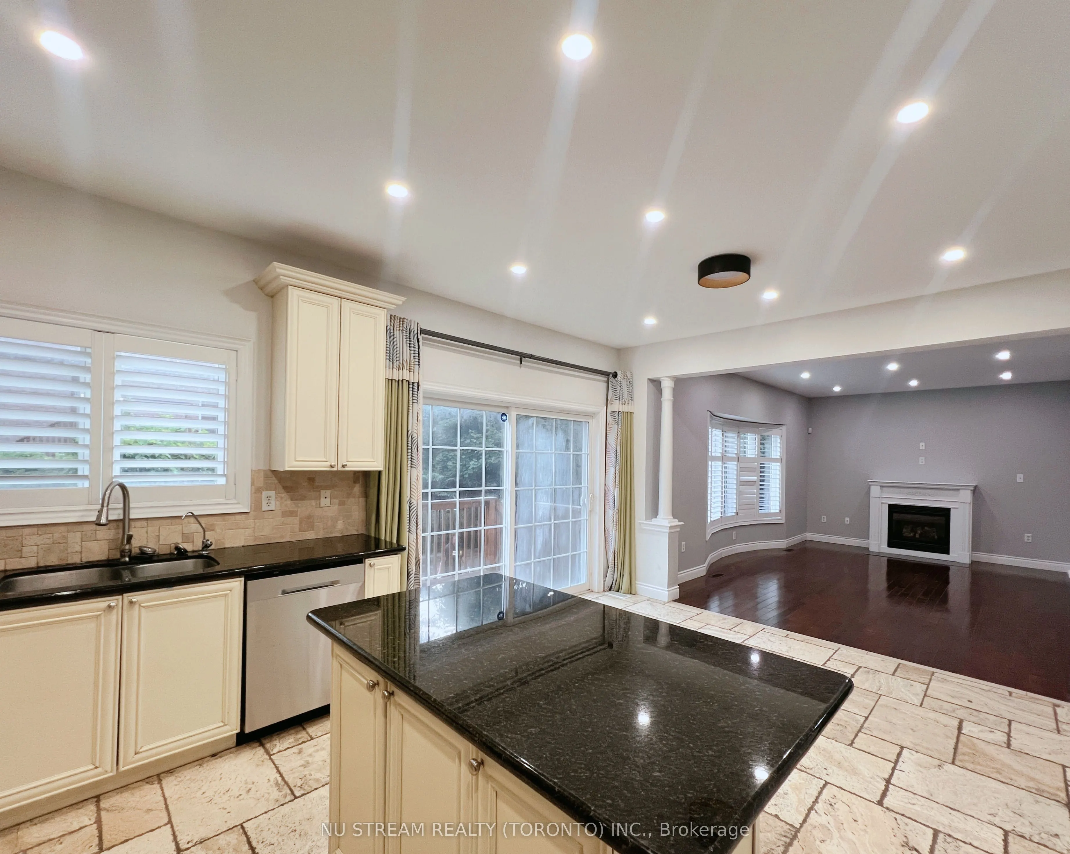 49 Portelli Crescent