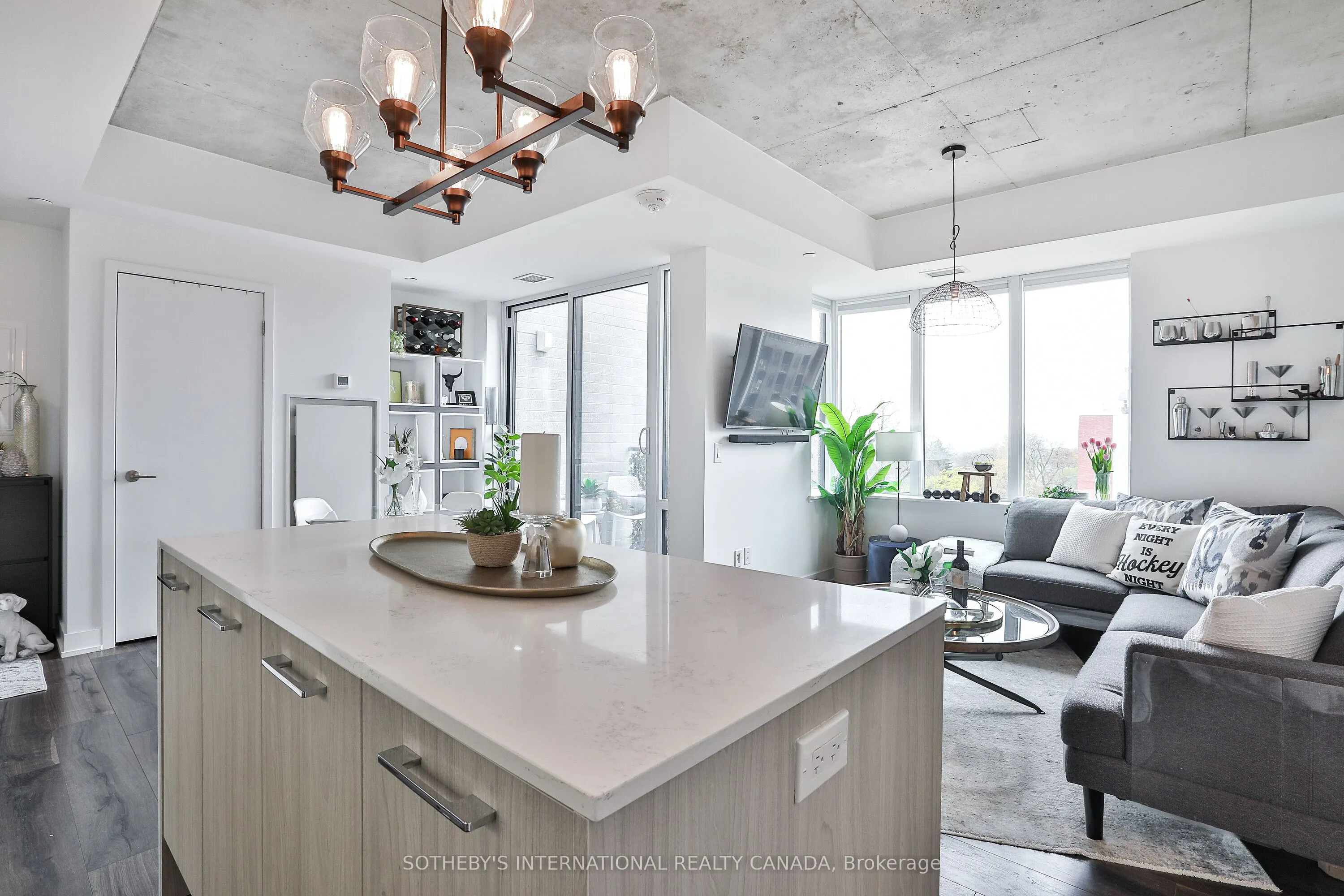 665 Kingston Road, #503