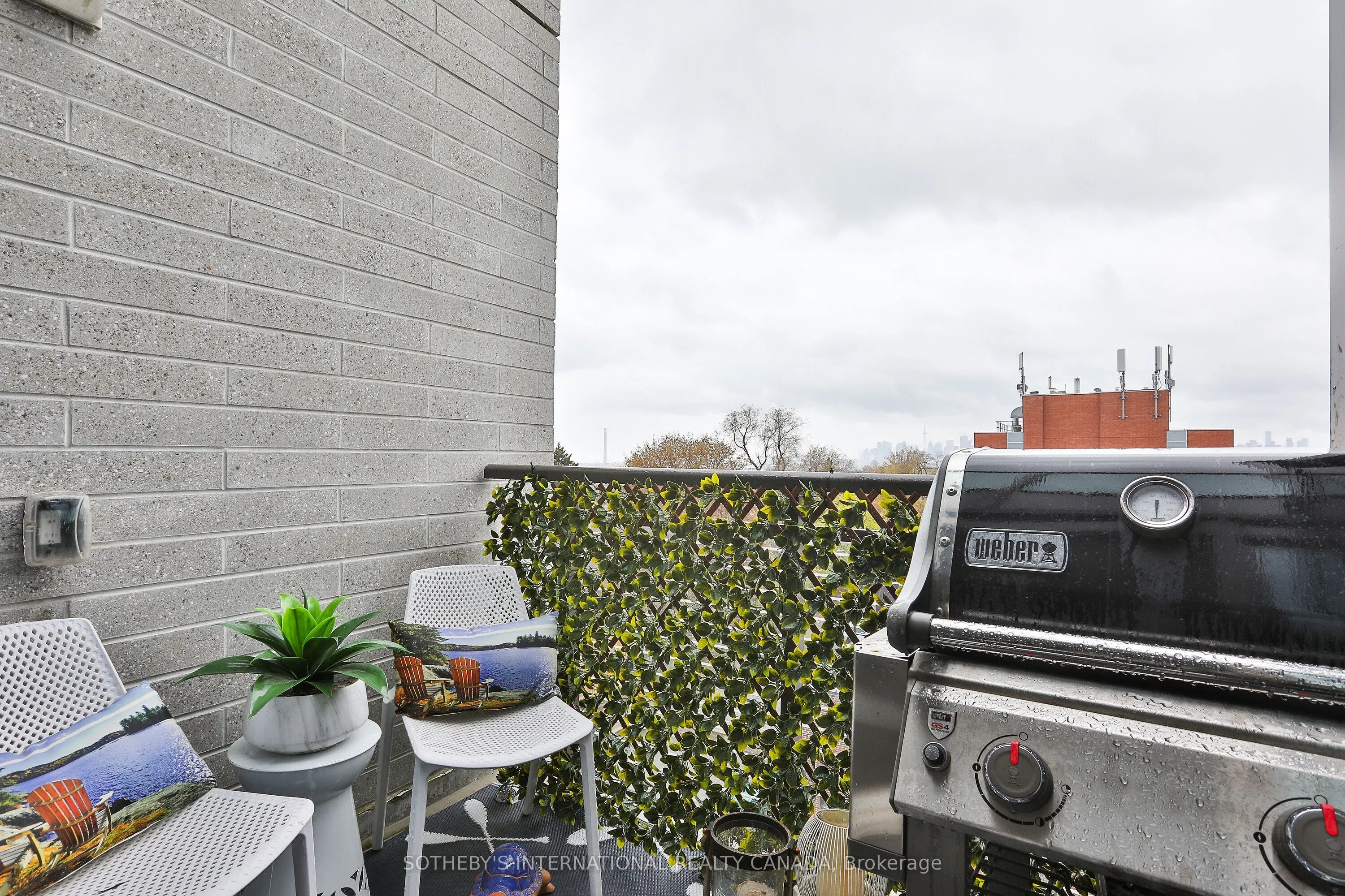 665 Kingston Road, #503