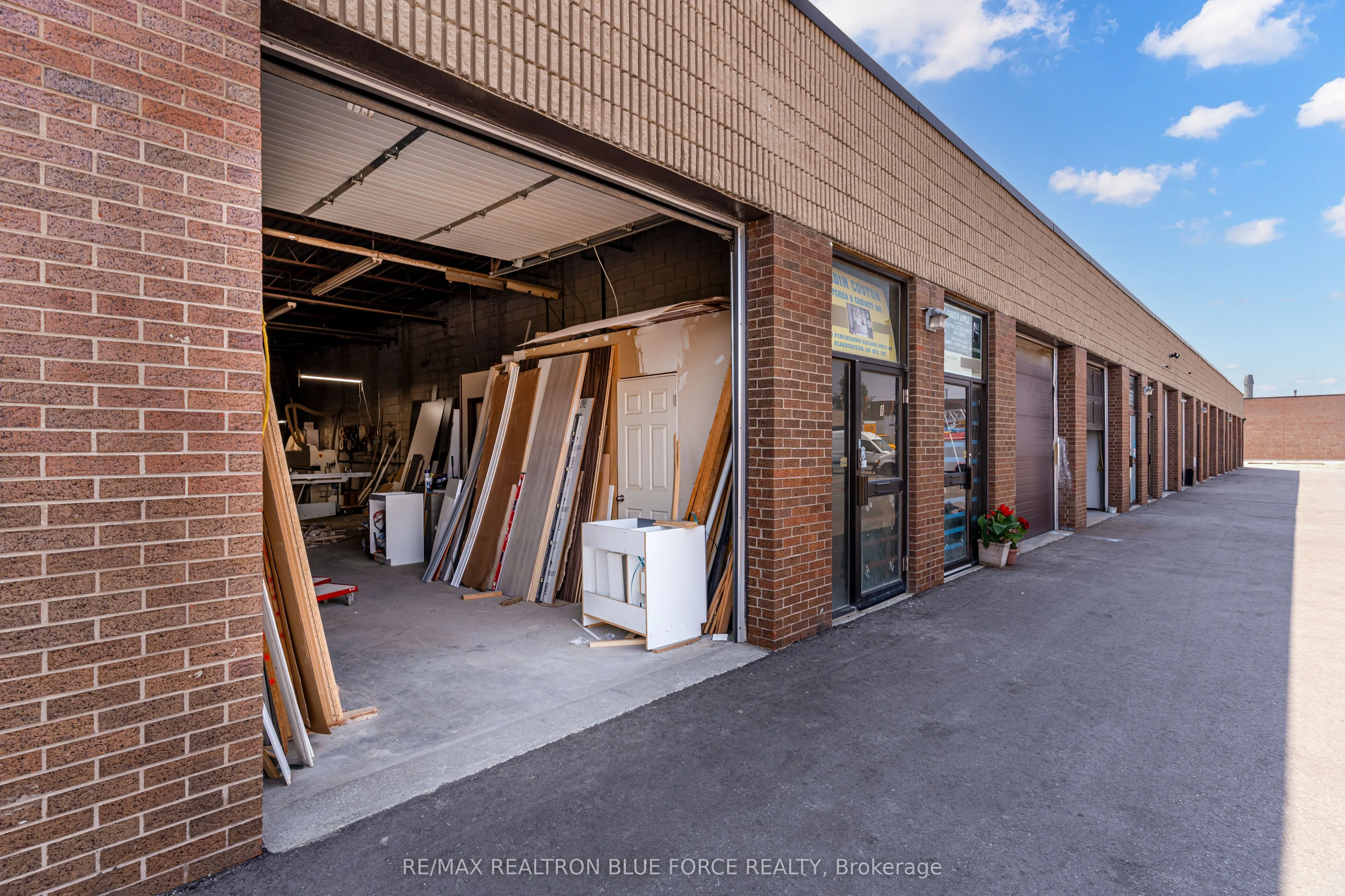 170 Finchdene Square, #8