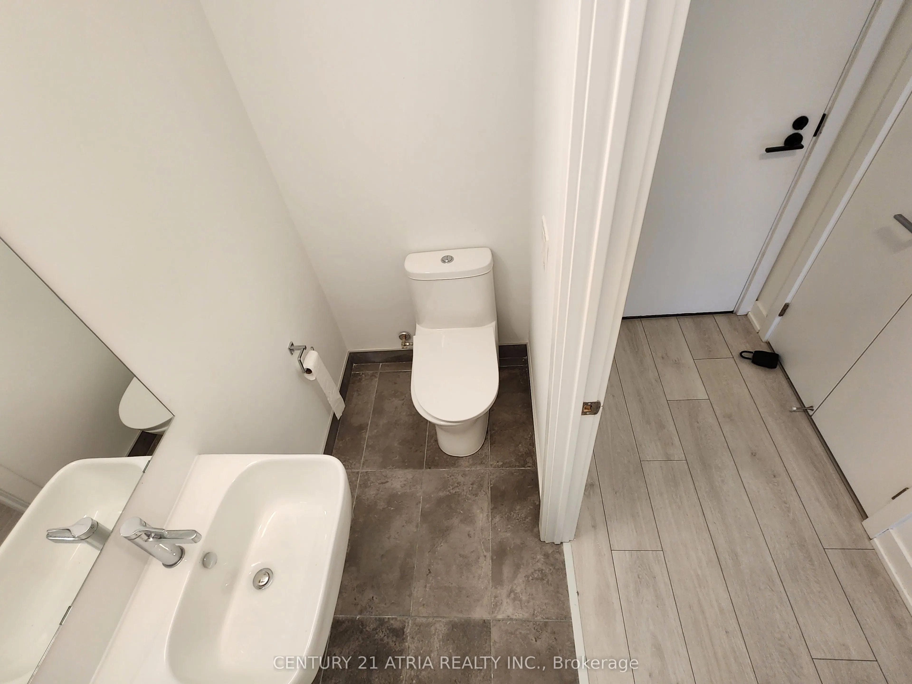 1604 Charles Street, #122