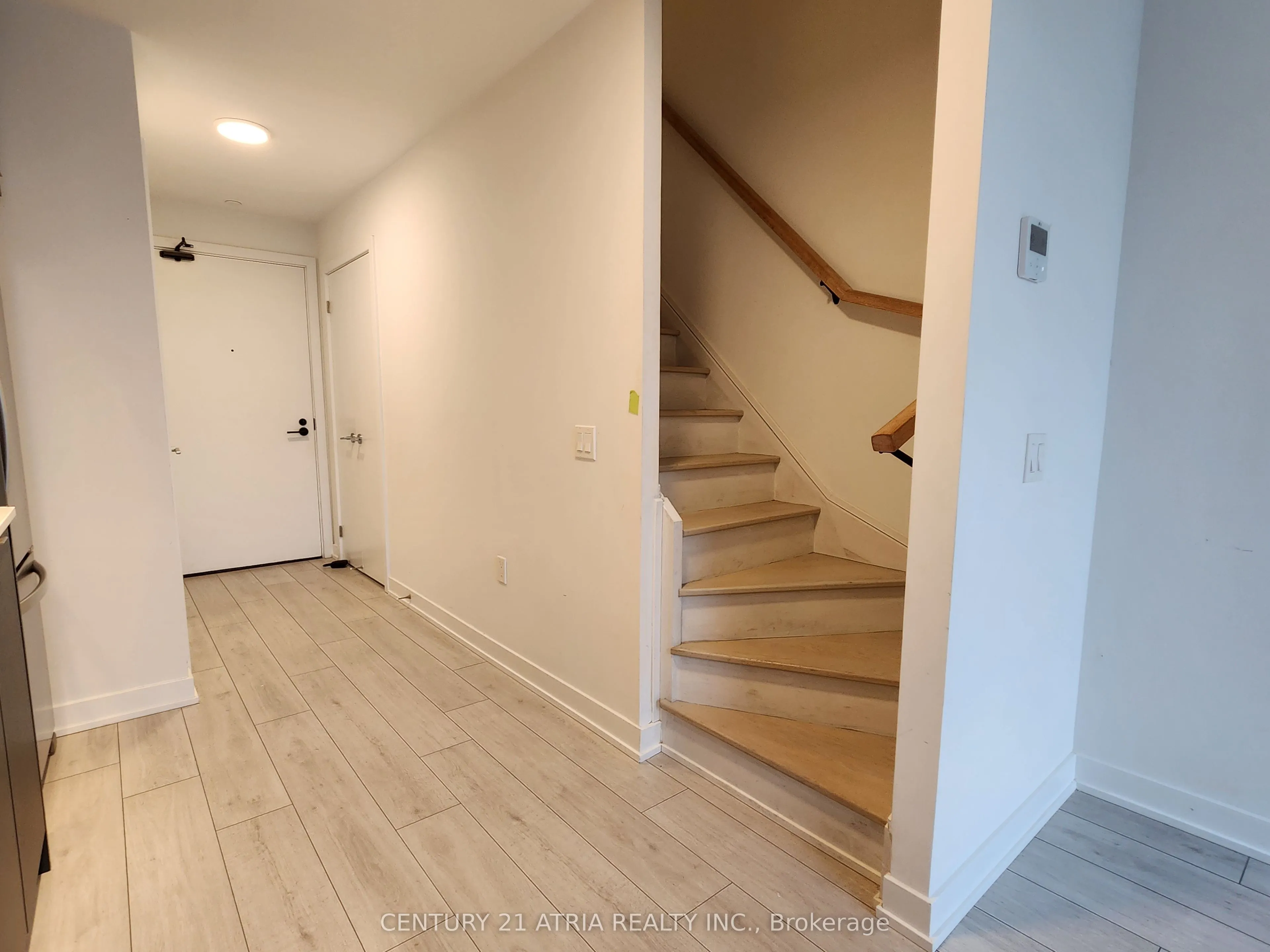 1604 Charles Street, #122