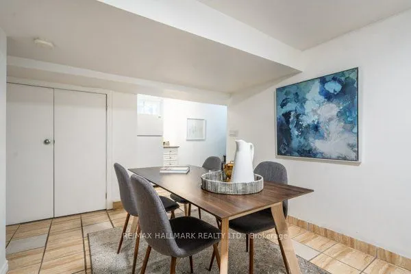 736 Woodbine Avenue, #Lower