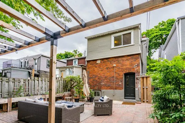 736 Woodbine Avenue, #Lower