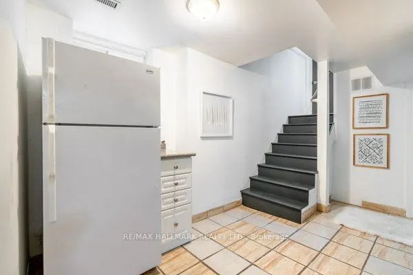 736 Woodbine Avenue, #Lower