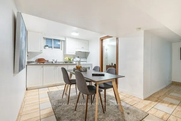 736 Woodbine Avenue, #Lower