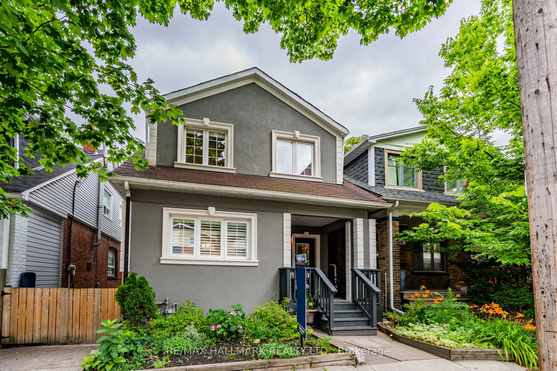 736 Woodbine Avenue, #Lower