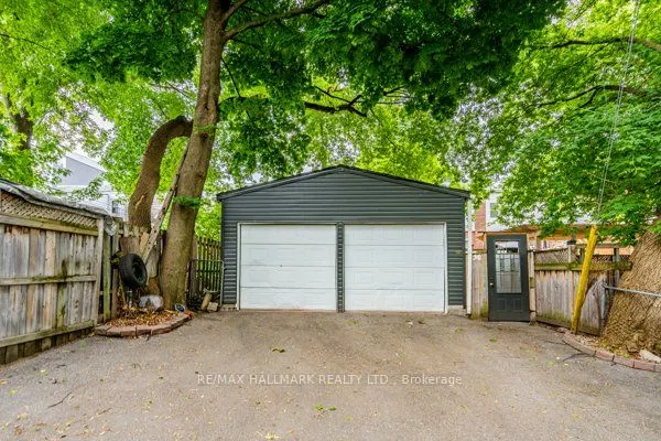 736 Woodbine Avenue, #Lower
