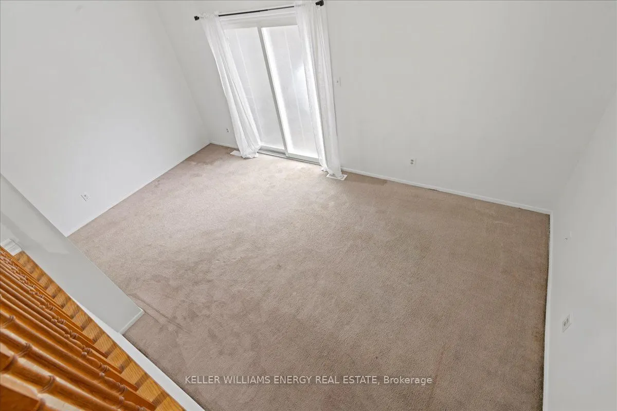 1133 Ritson Road N, #78
