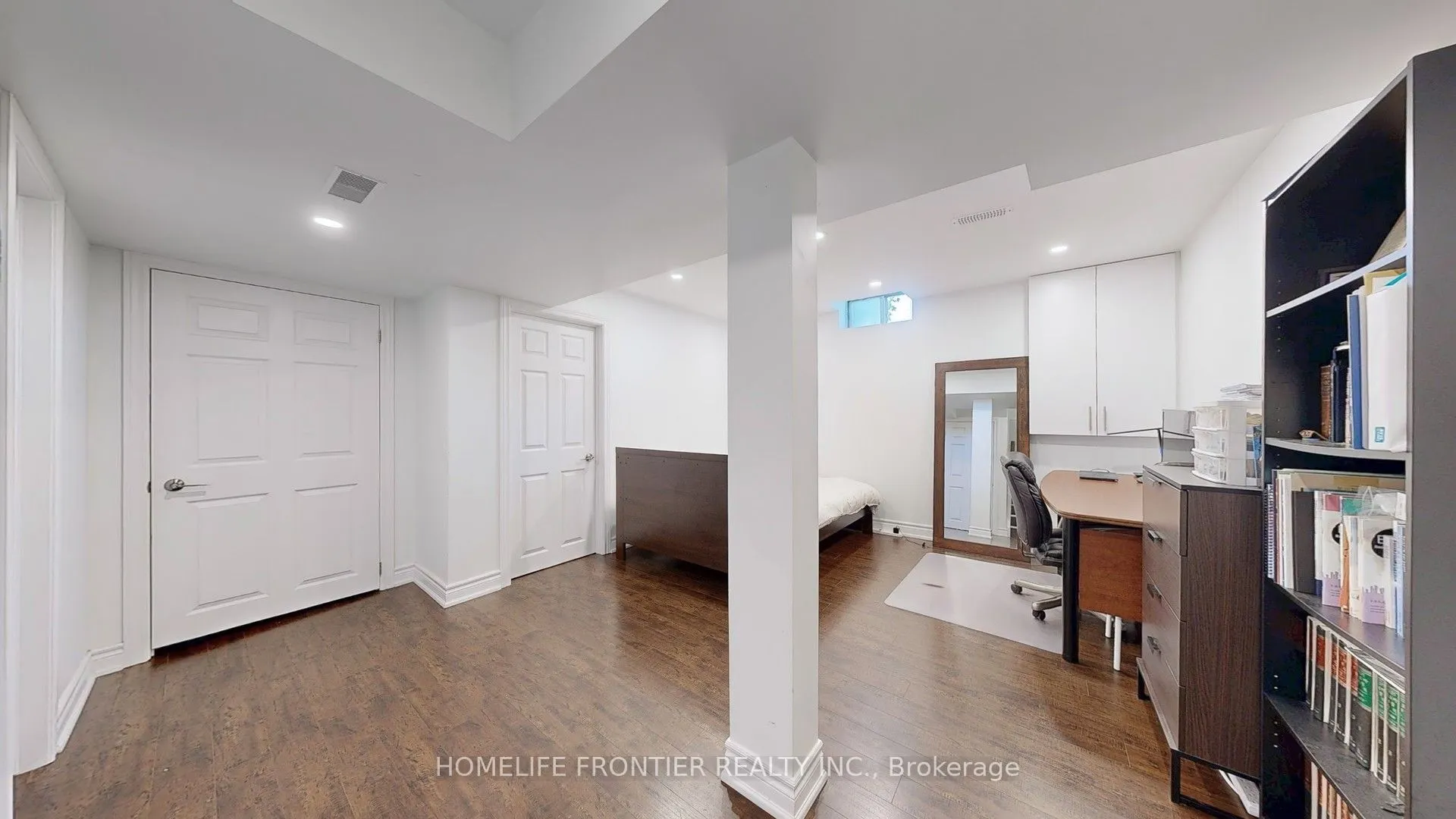 1644 Holly Hedge Drive