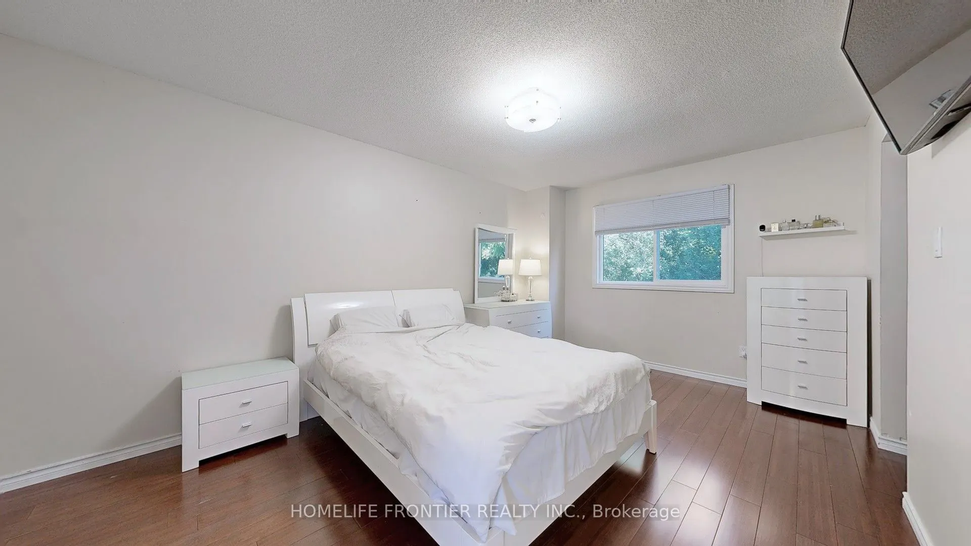 1644 Holly Hedge Drive