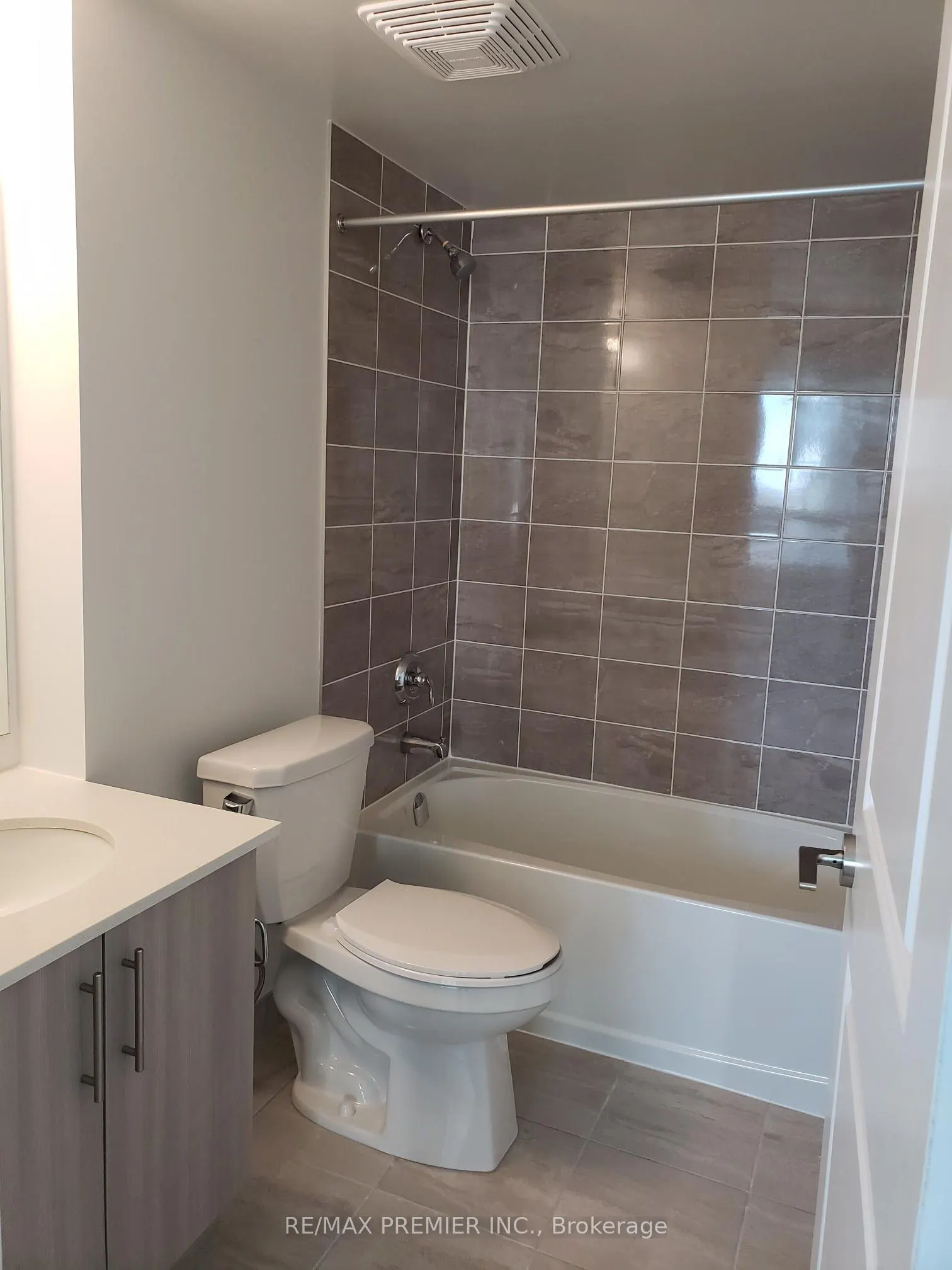 1455 Celebration Drive, #1003