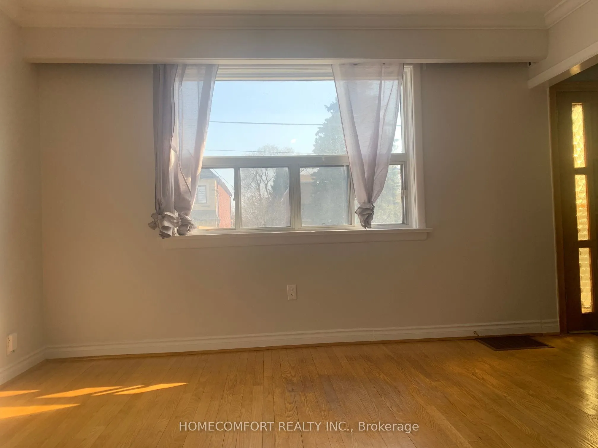 34 Butterworth Avenue, #Upper
