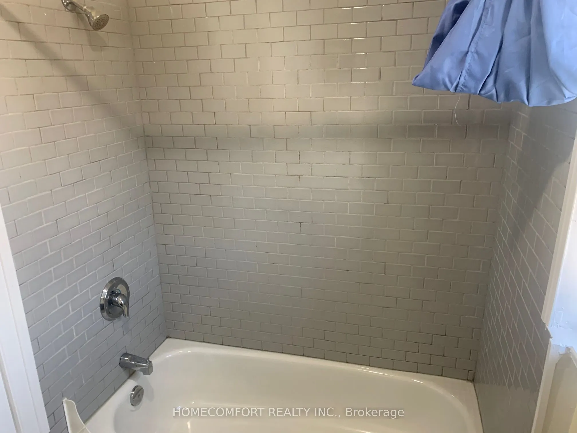 34 Butterworth Avenue, #Upper