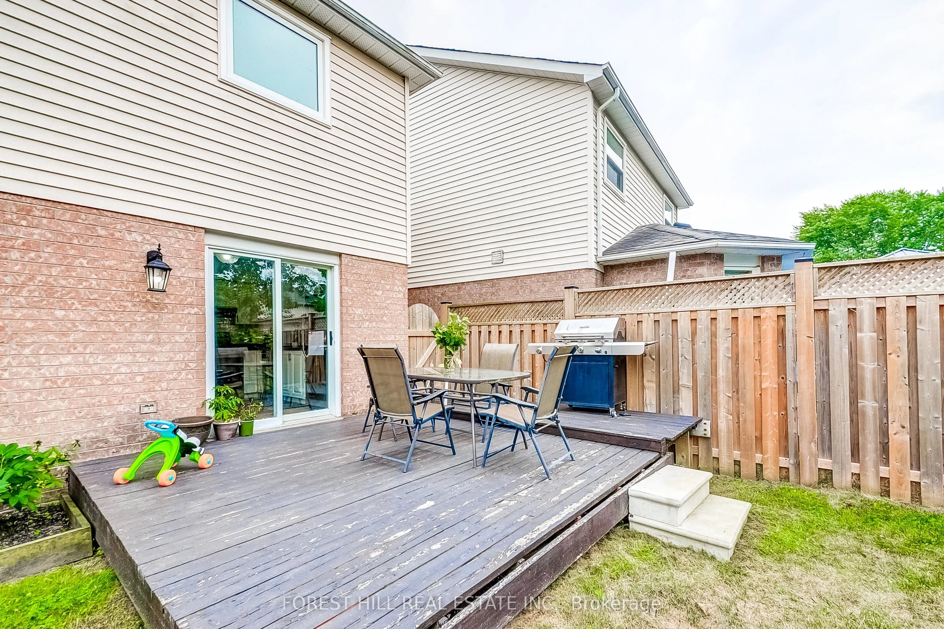 61 Hearthstone Crescent