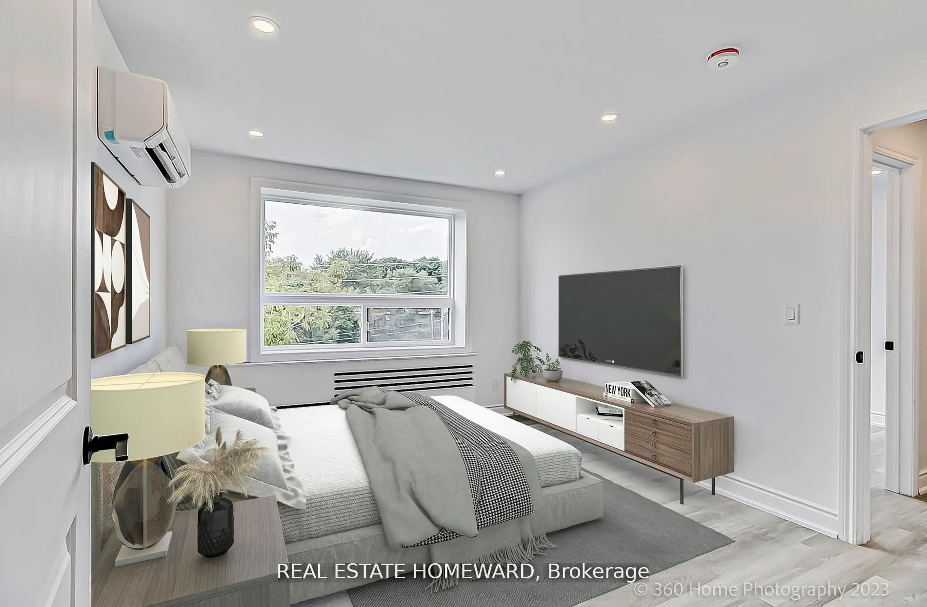 419 Woodbine Avenue, #1
