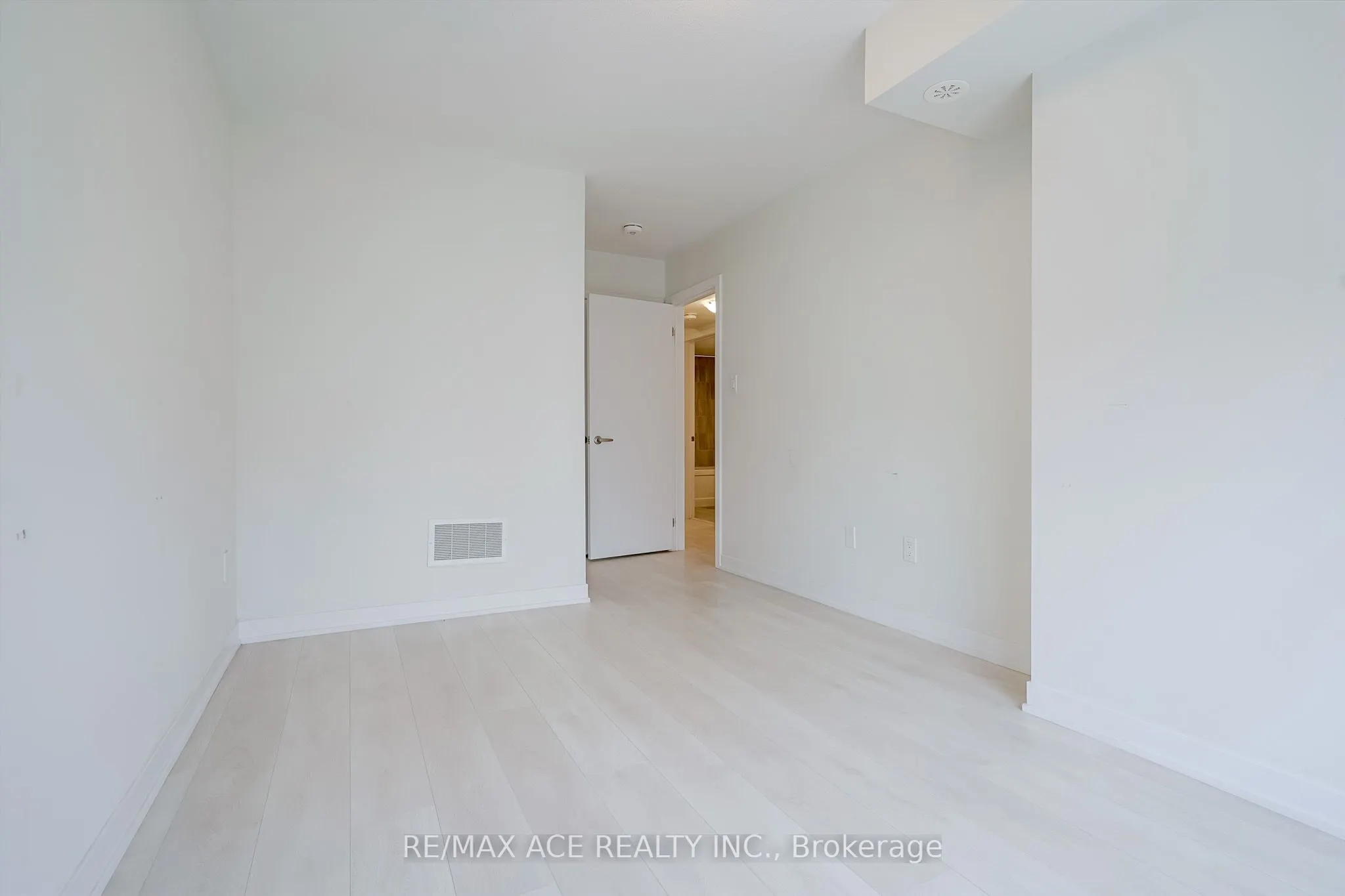1865 Pickering Parkway, #1501