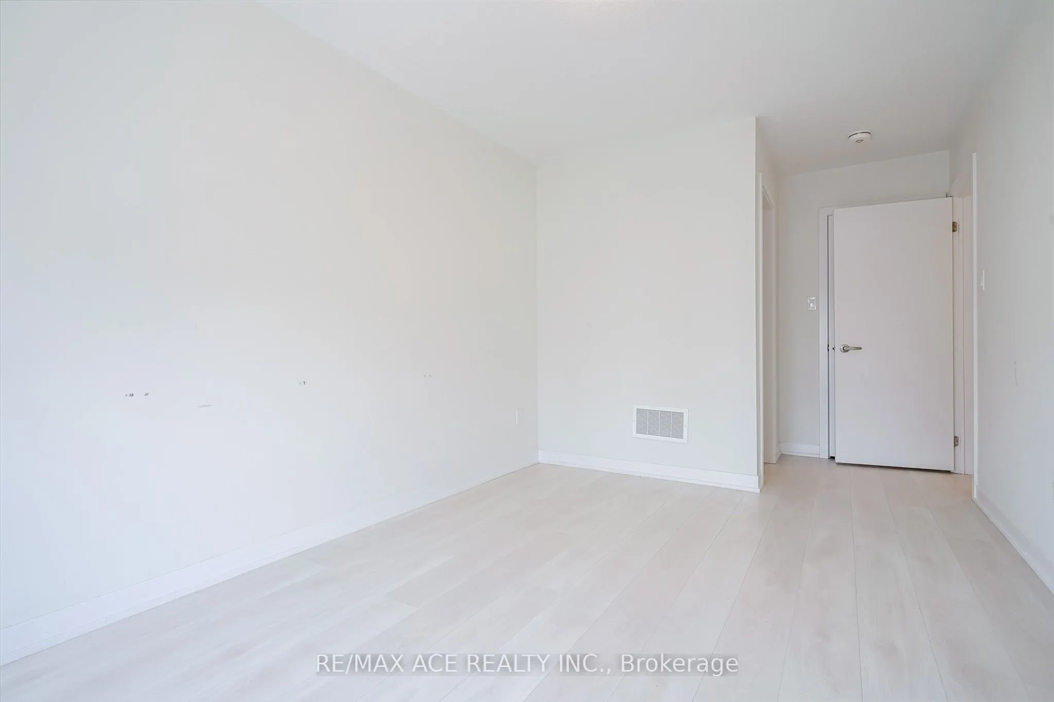 1865 Pickering Parkway, #1501