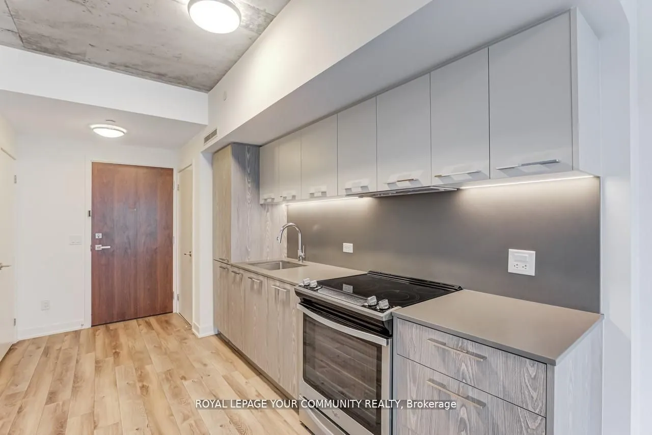 30 Baseball Place, #415