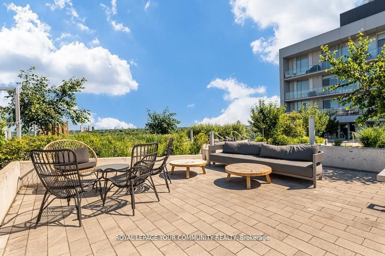 30 Baseball Place, #415