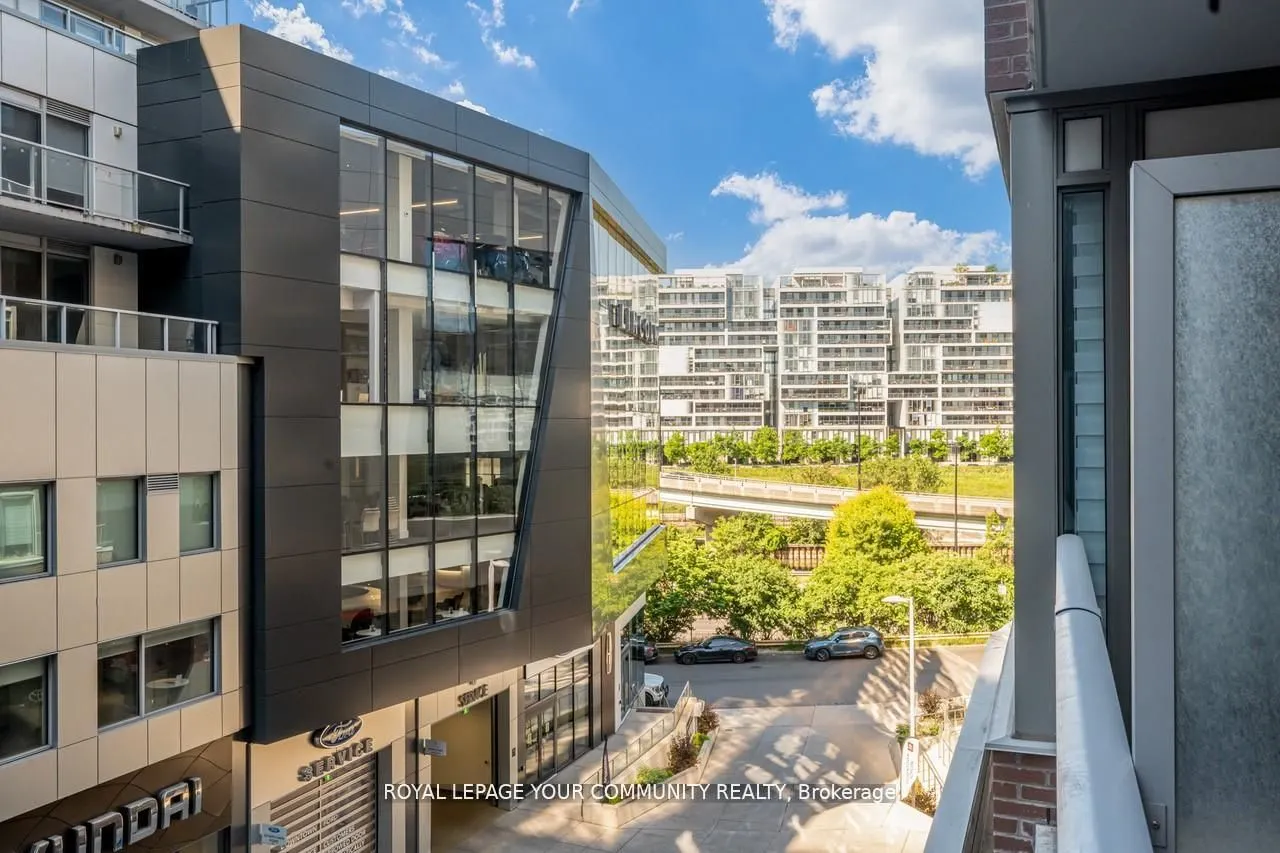 30 Baseball Place, #415