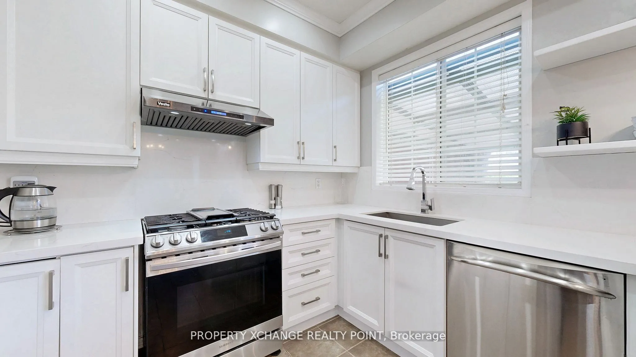 1090 Songbird Drive