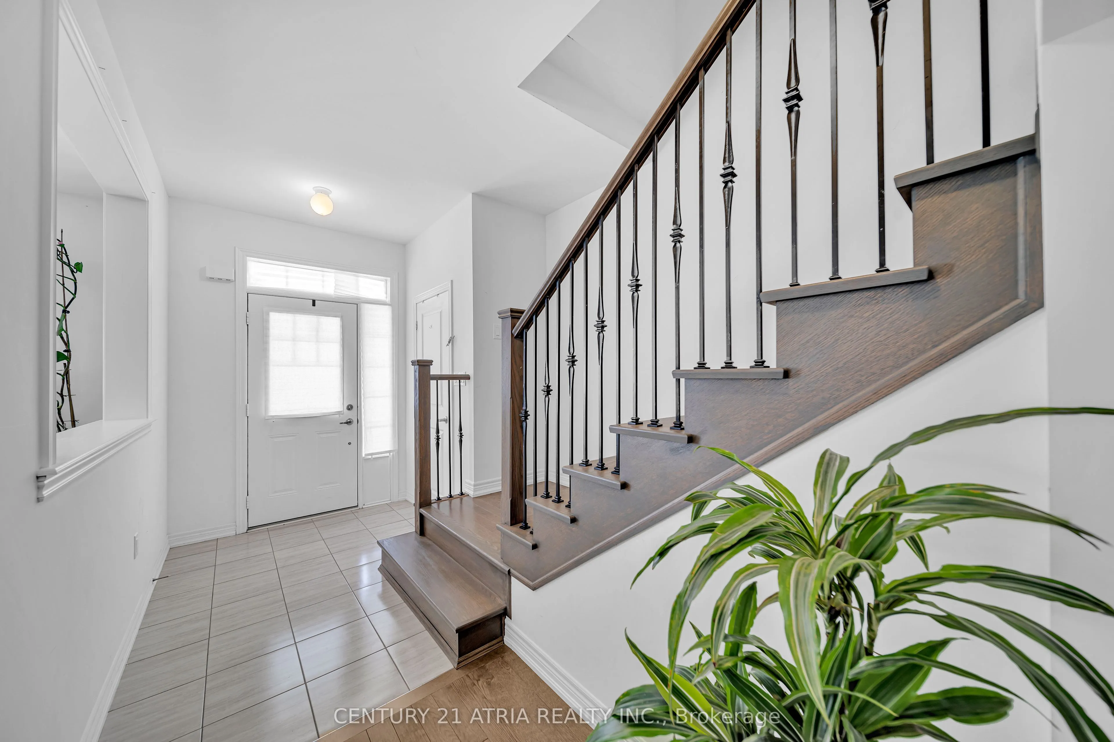 153 Coronation Road