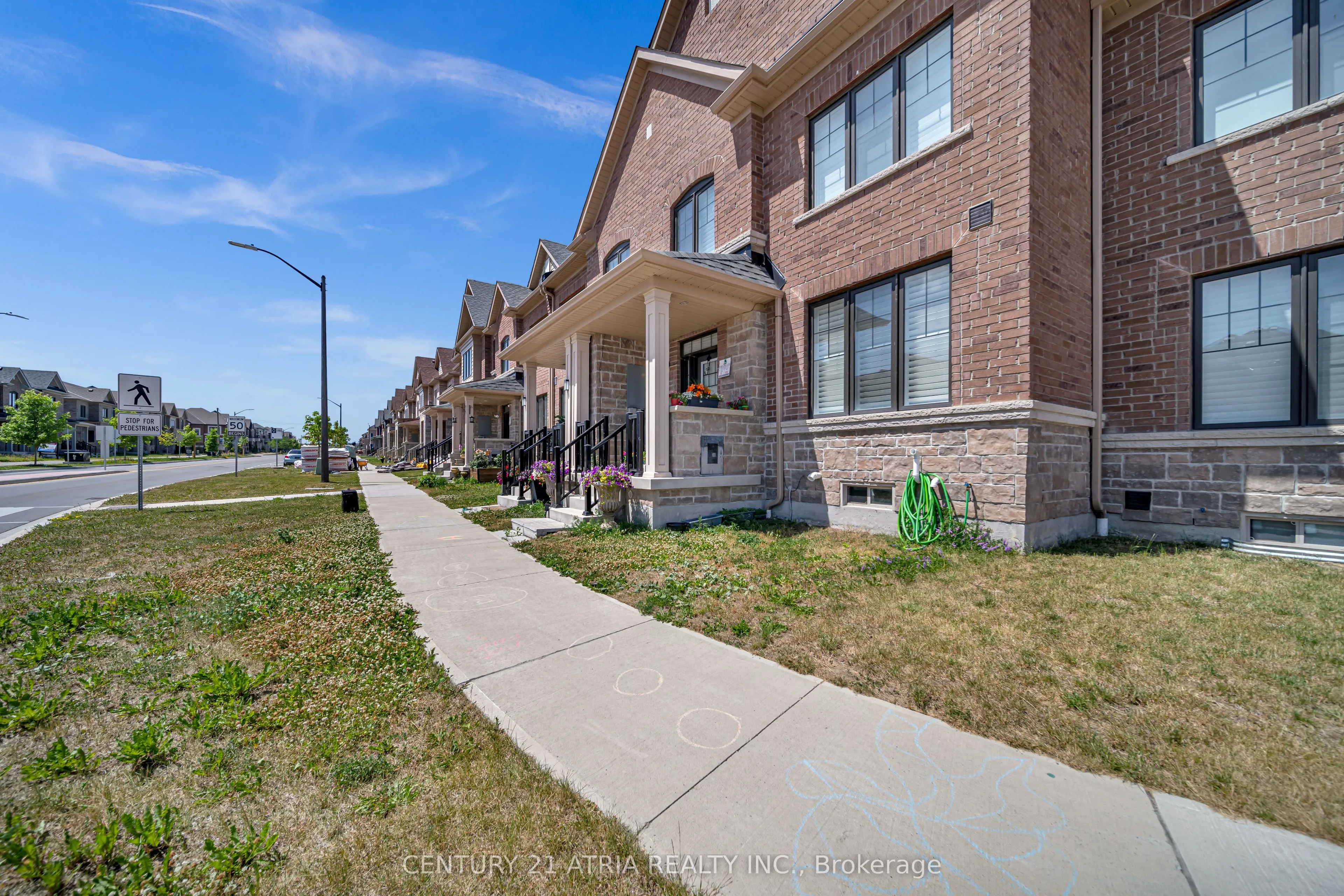 153 Coronation Road