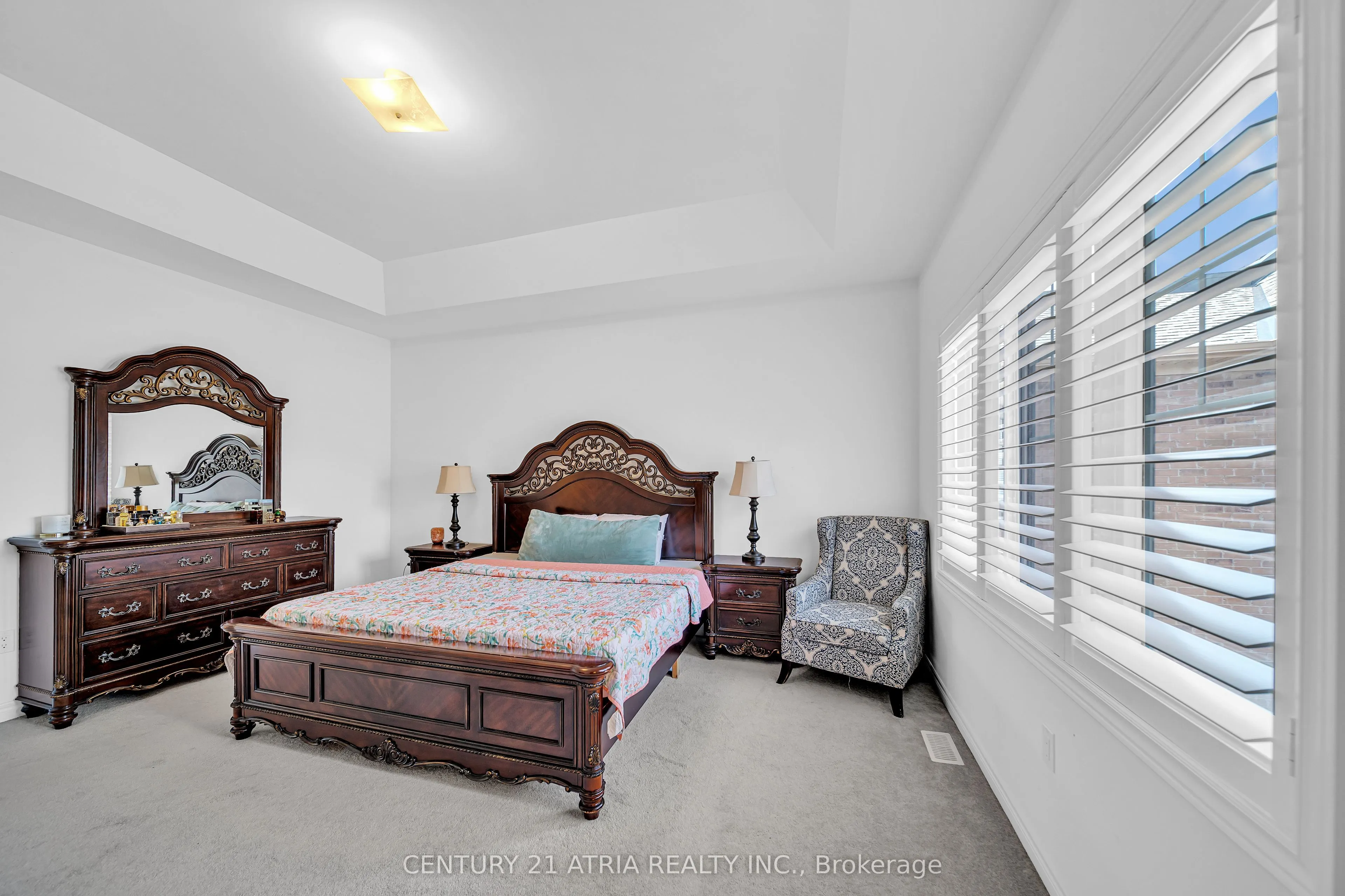 153 Coronation Road