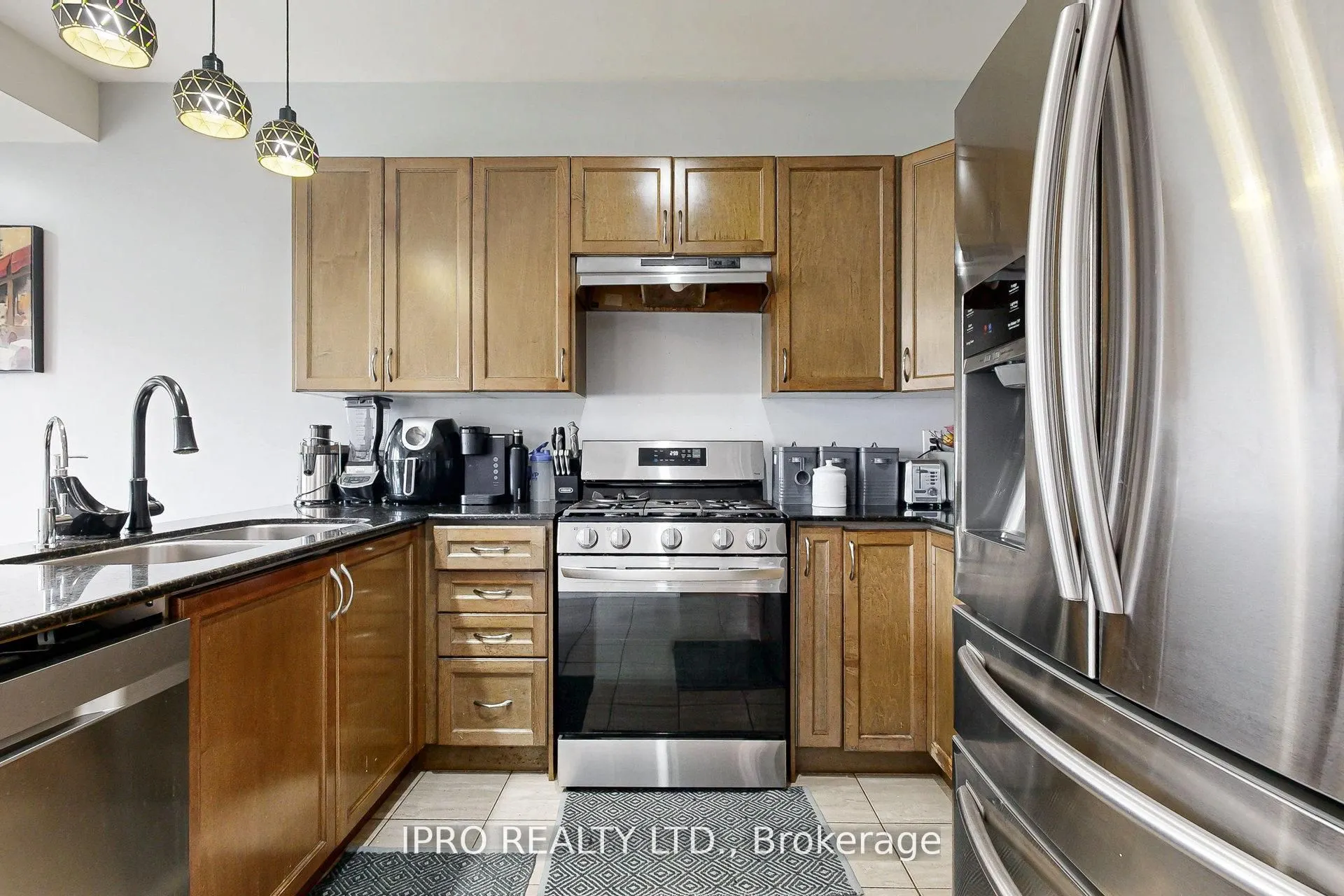 6 Mt Pleasant Avenue