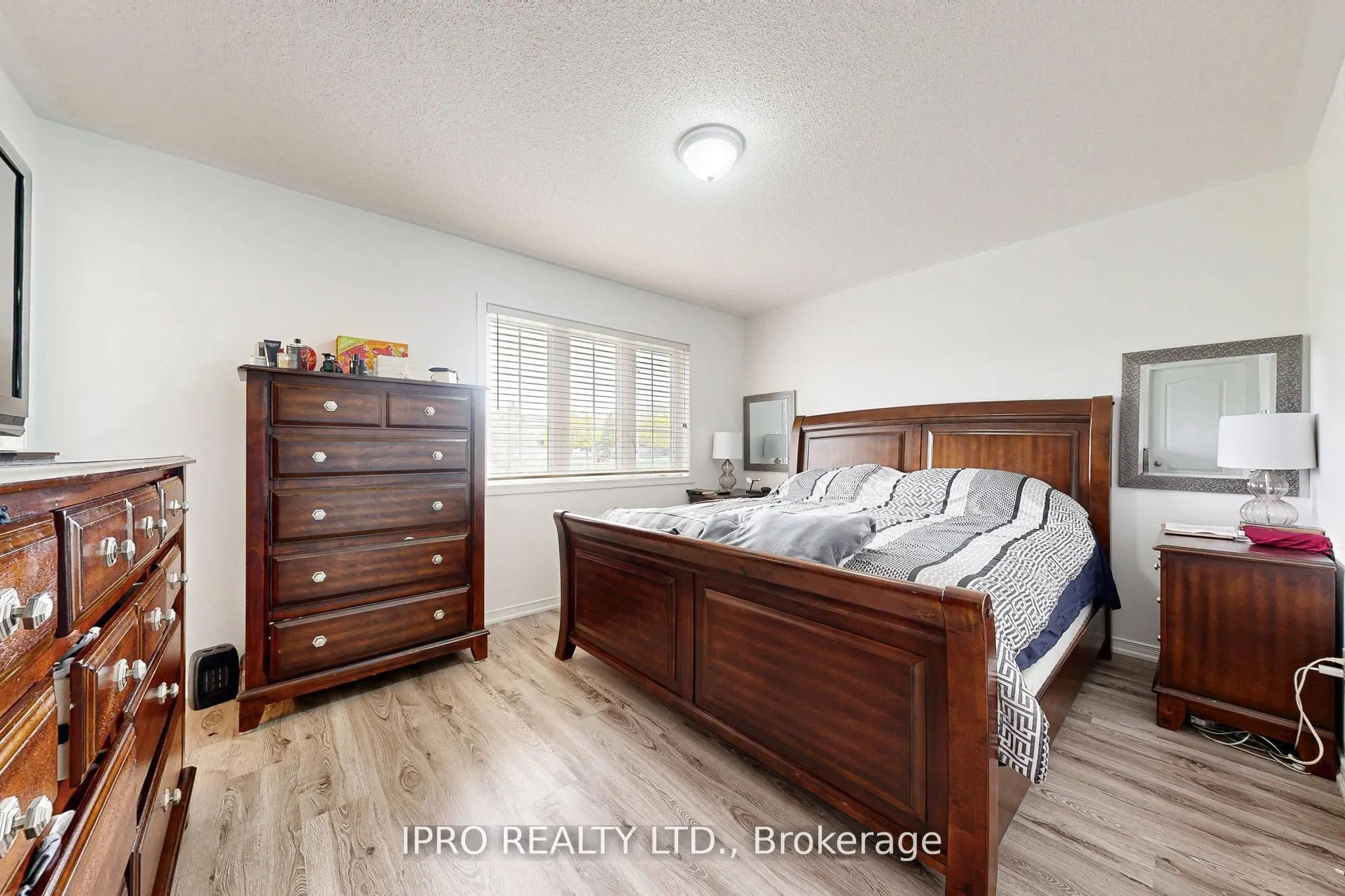 6 Mt Pleasant Avenue