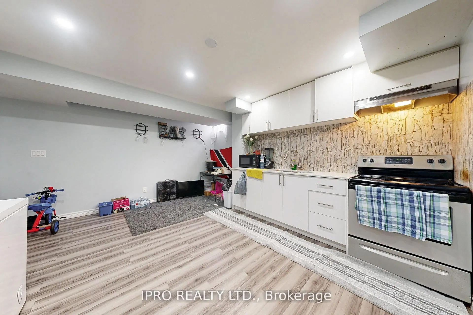 6 Mt Pleasant Avenue