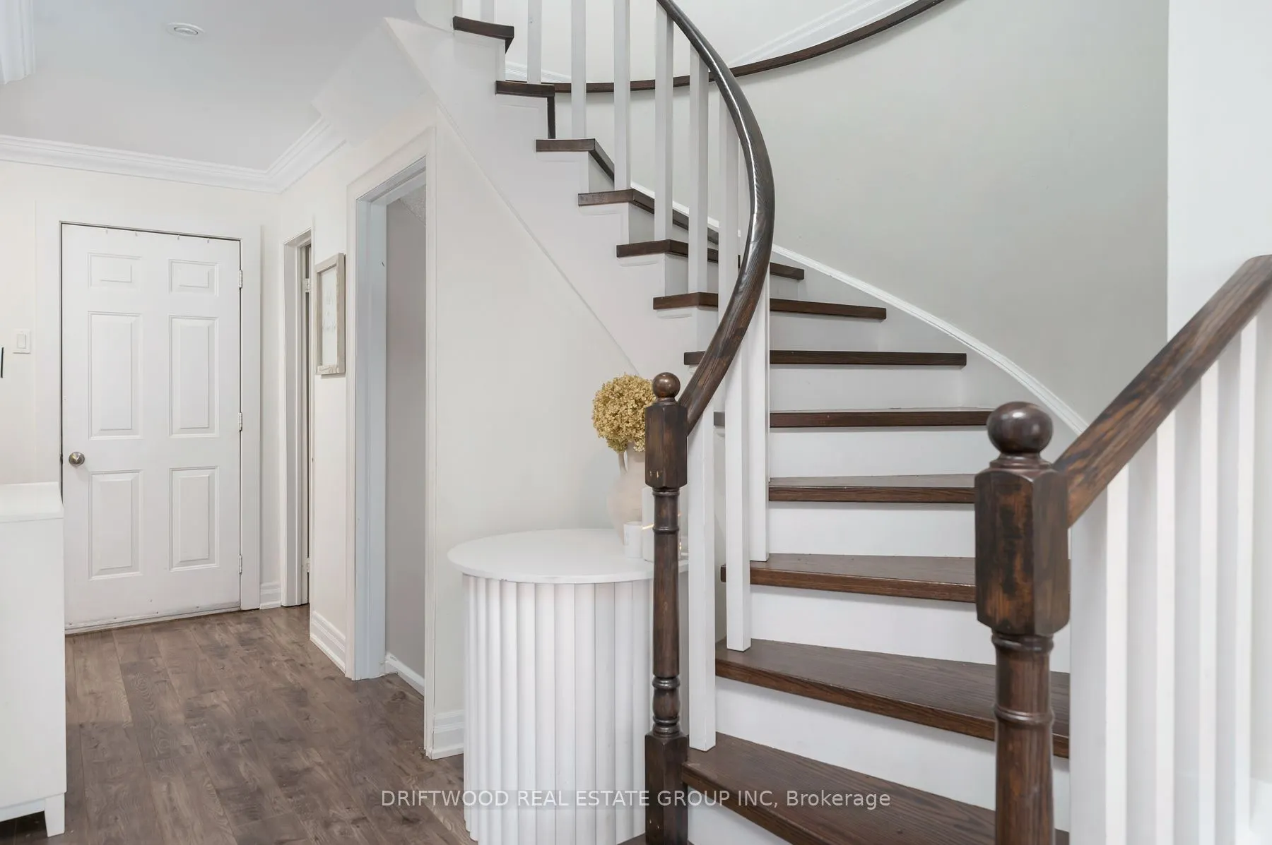515 Norfolk Square