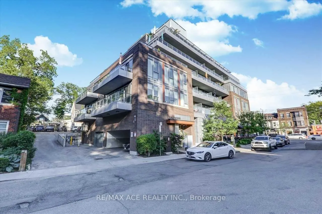 1960 Queens Street, #206