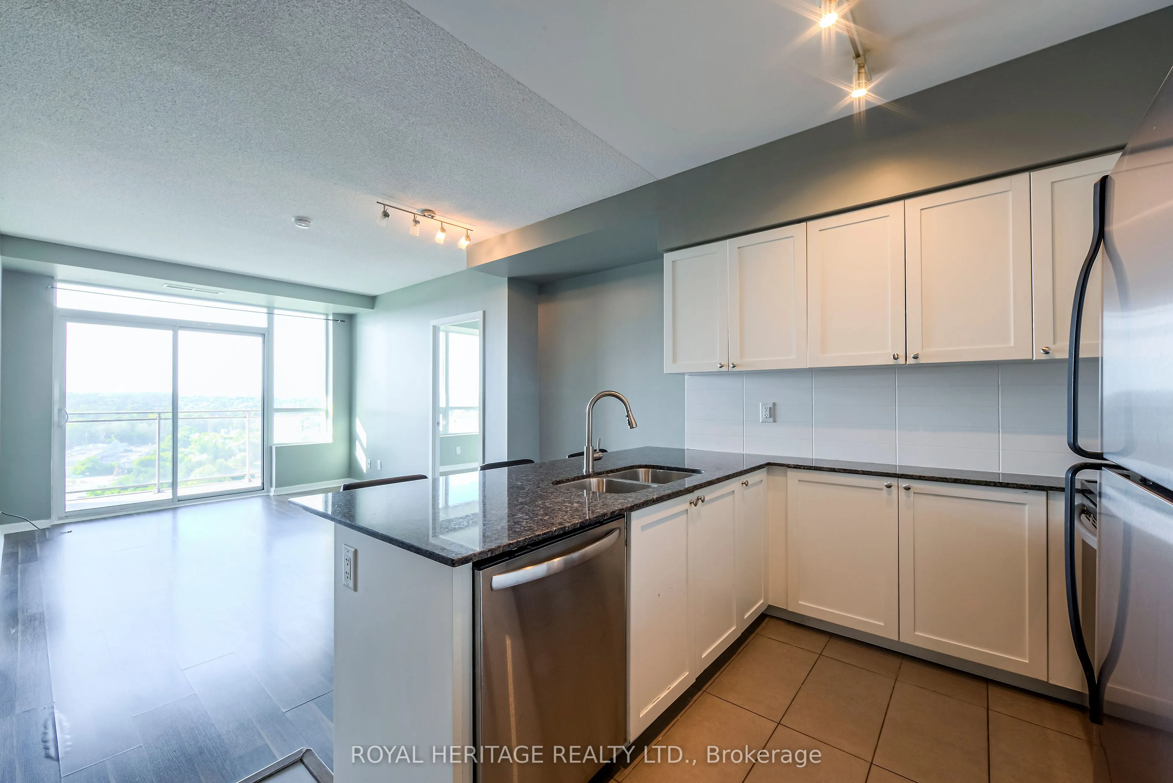 1235 bayly Street, #1409