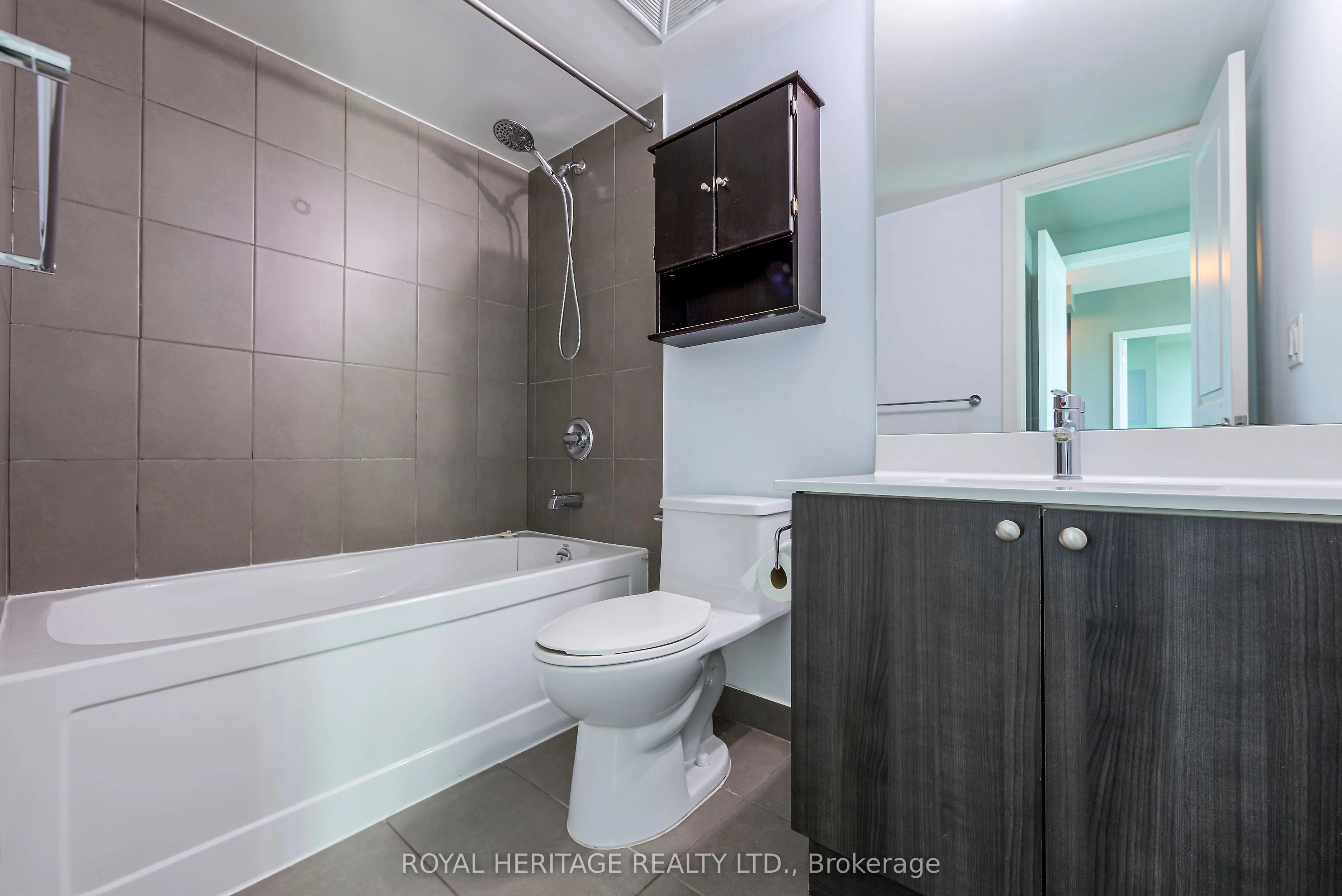 1235 bayly Street, #1409