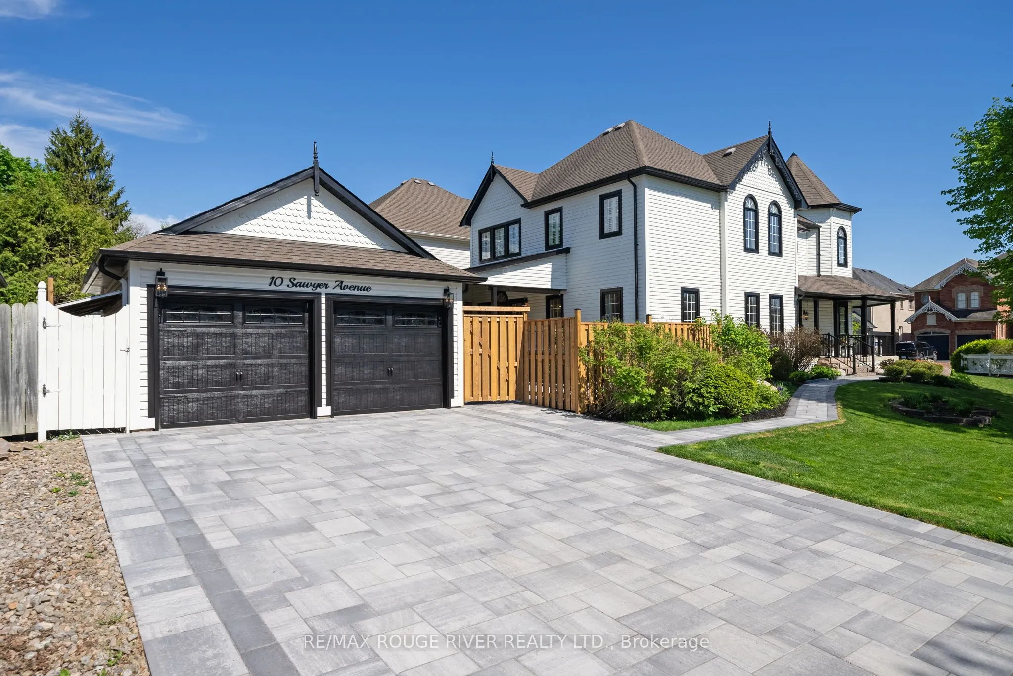 10 Sawyer Avenue